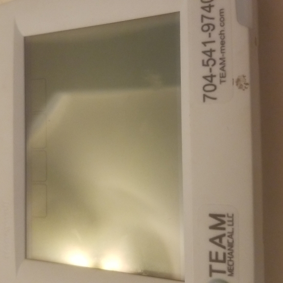 Honeywell Thermostat - Picture 4 of 5